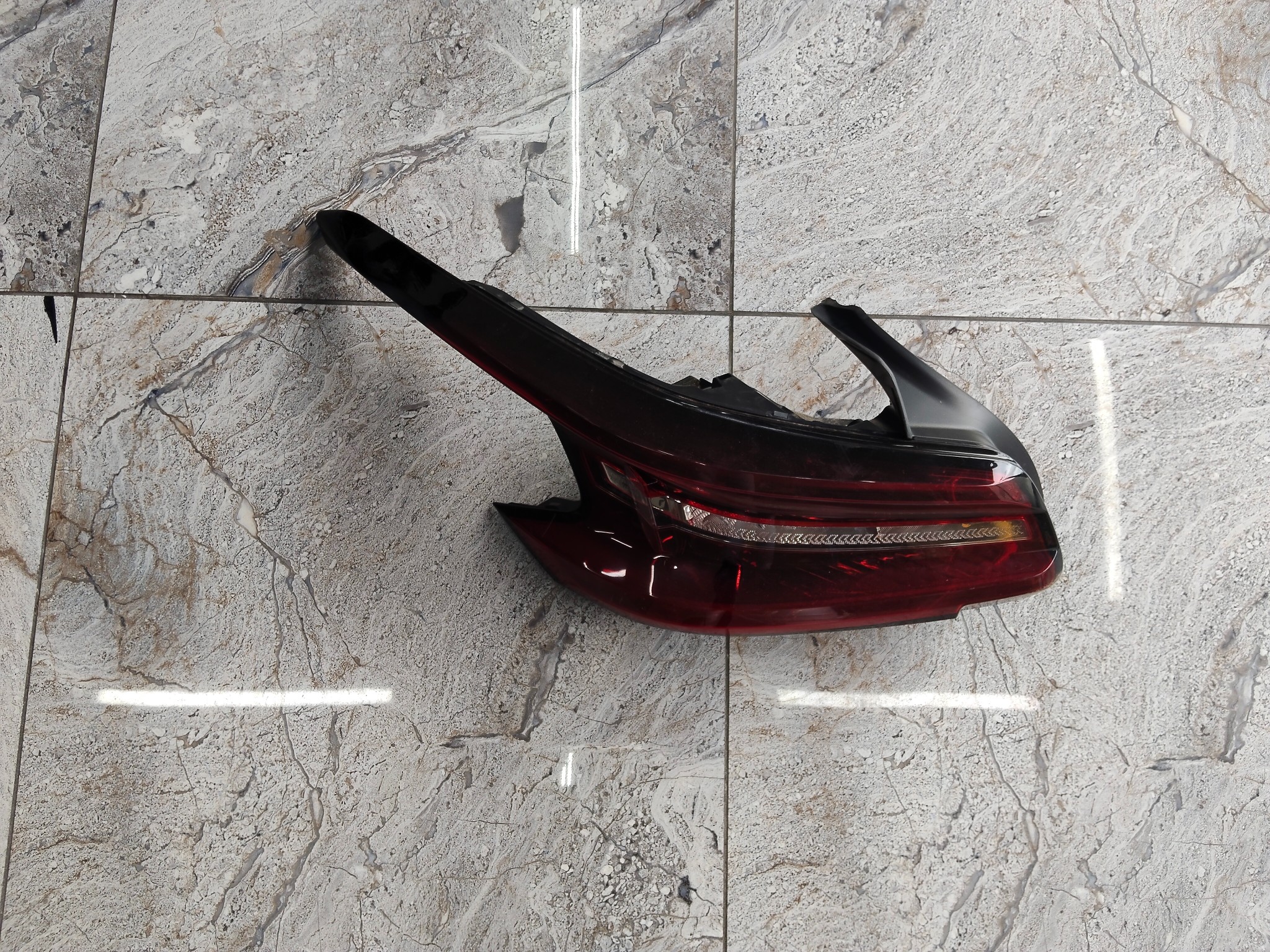 CİTROEN C4X SOL STOP LAMBASI