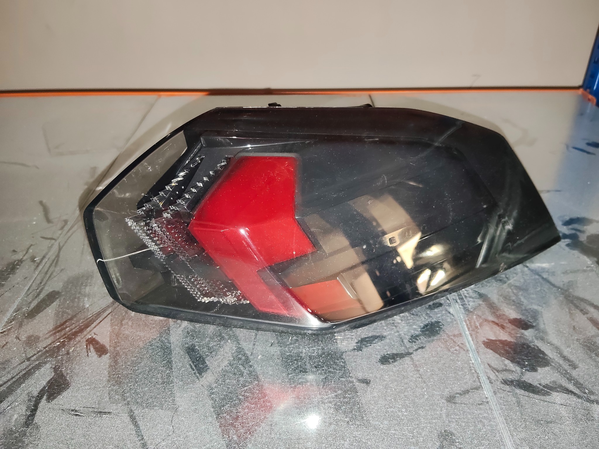 PEUGEOT 2008 SAĞ DIŞ STOP LAMBASI