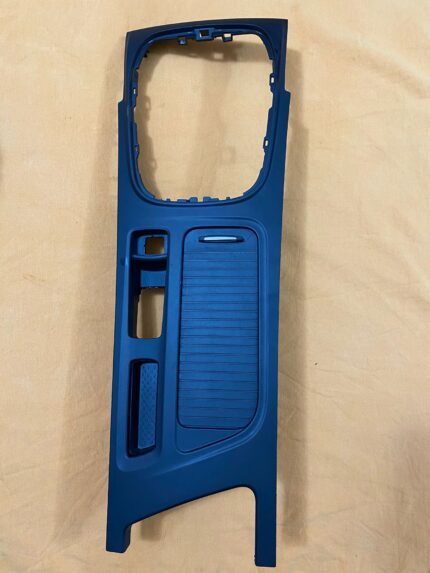 MEGANE 4 ORTA KONSOL ÜST KAPLAMA