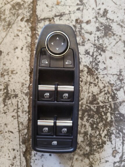 RENAULT CLİO 5 ÖN CAM AÇMA DÜĞMELERİ