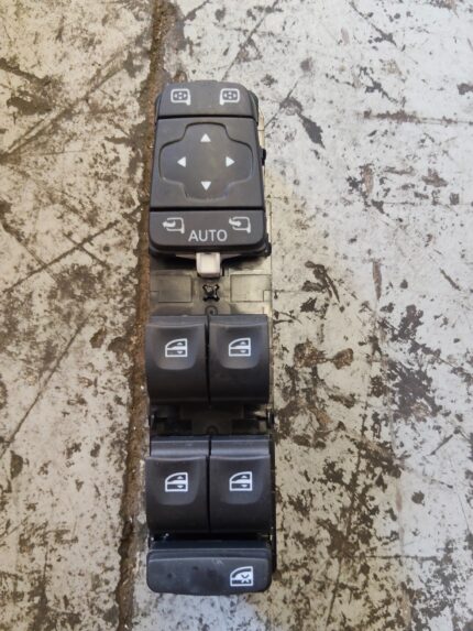 RENAULT MEGANE 4 ÖN CAM DÜĞMELERİ